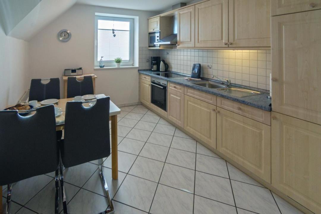 Ferienwohnung-Noerddiek-Strandnaehe-Meerblick Norddeich  Esterno foto